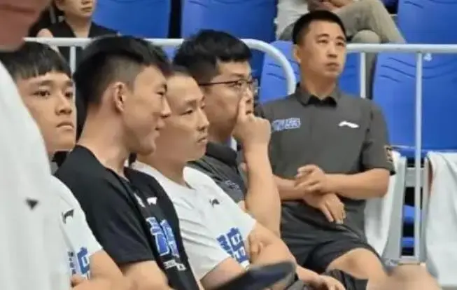 队的体系中, CBA夏季, 今年王奕博 队的体系中, CBA夏季, 今年王奕博