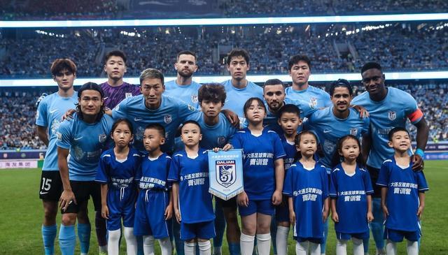 连冠的希望, 国安受益, 海海港 连冠的希望, 国安受益, 海海港